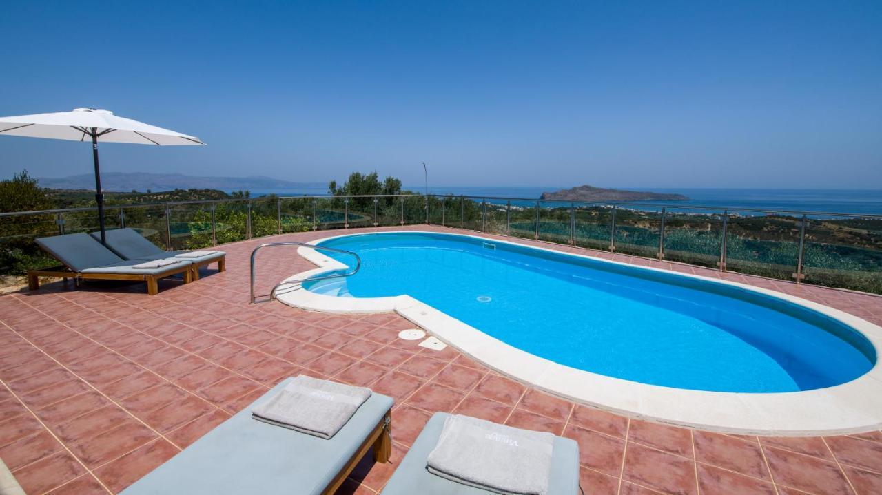 Villa Kourouni Stalós Eksteriør billede